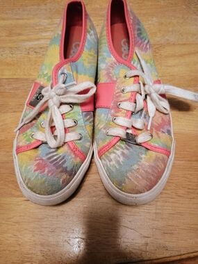 G by Guess Tie-Dye Canvas Sneakers with Coral Trim